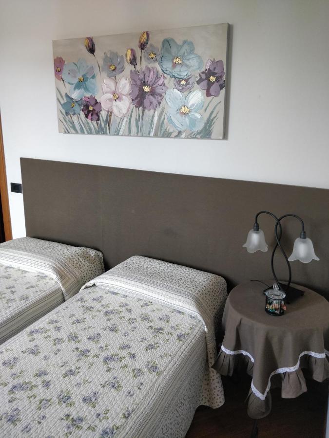 马里内拉住宿加早餐旅馆 Cornale 外观 照片