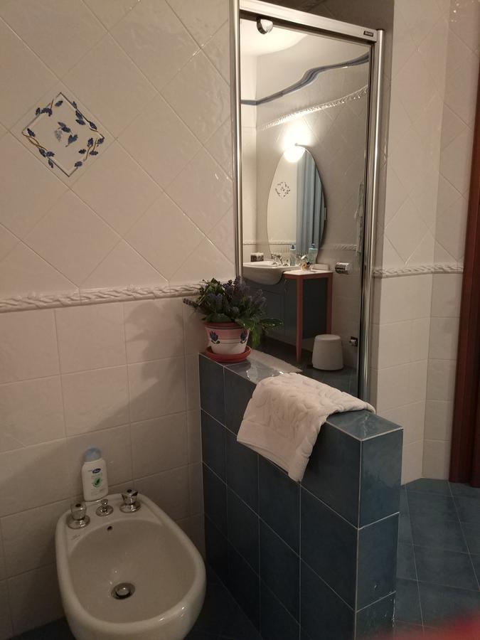 马里内拉住宿加早餐旅馆 Cornale 外观 照片