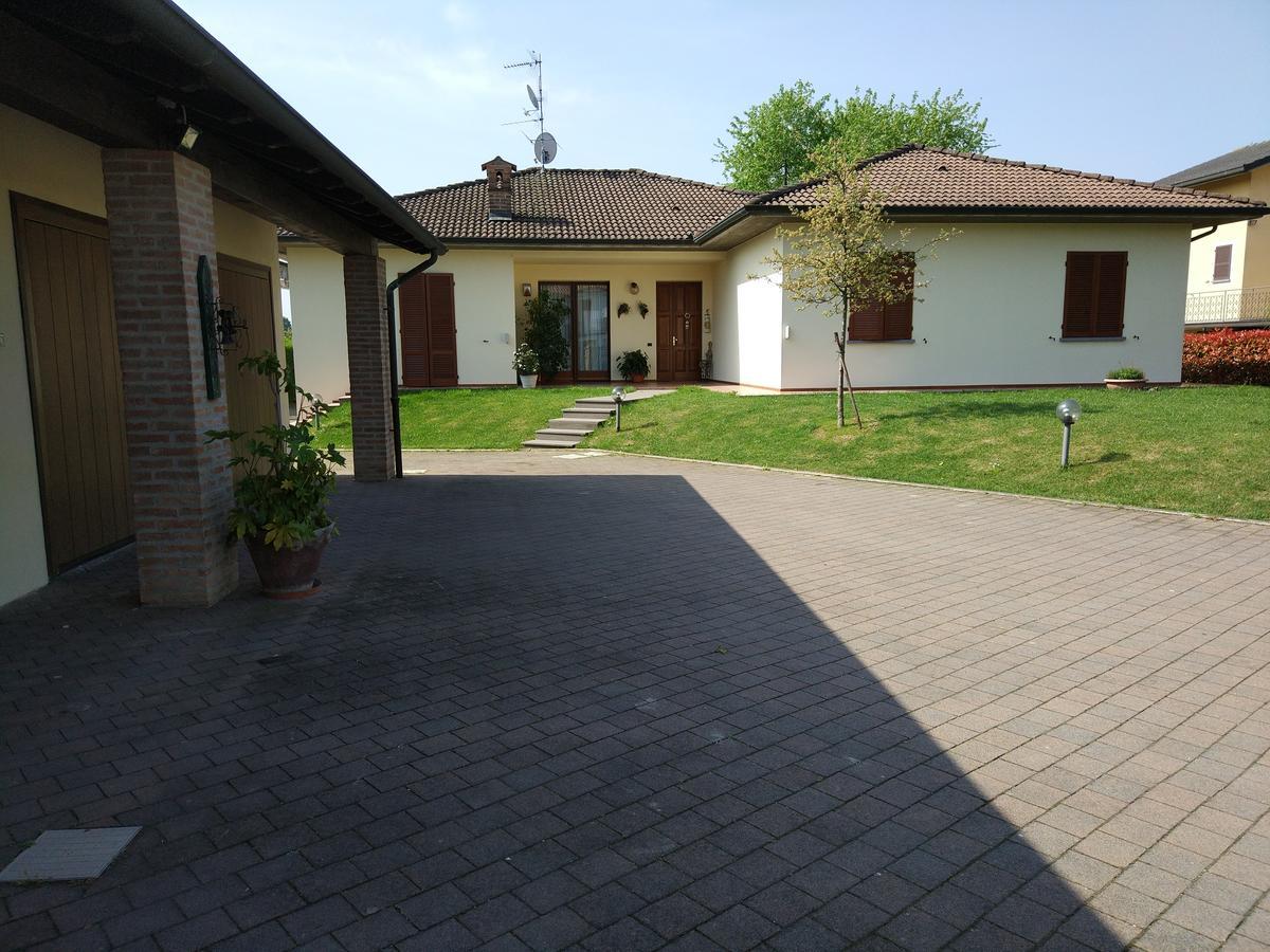 马里内拉住宿加早餐旅馆 Cornale 外观 照片